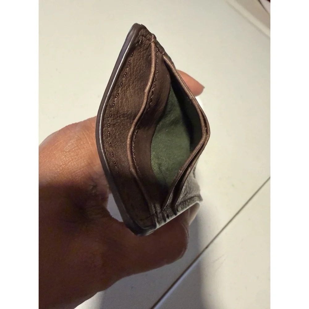 Fossil Men's Distressed Leather Brown Wallet Magnetic Money Clip Western